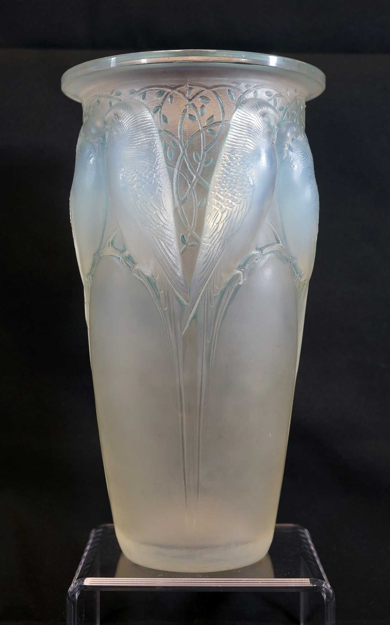 Lalique Ceylan Art Glass Vase