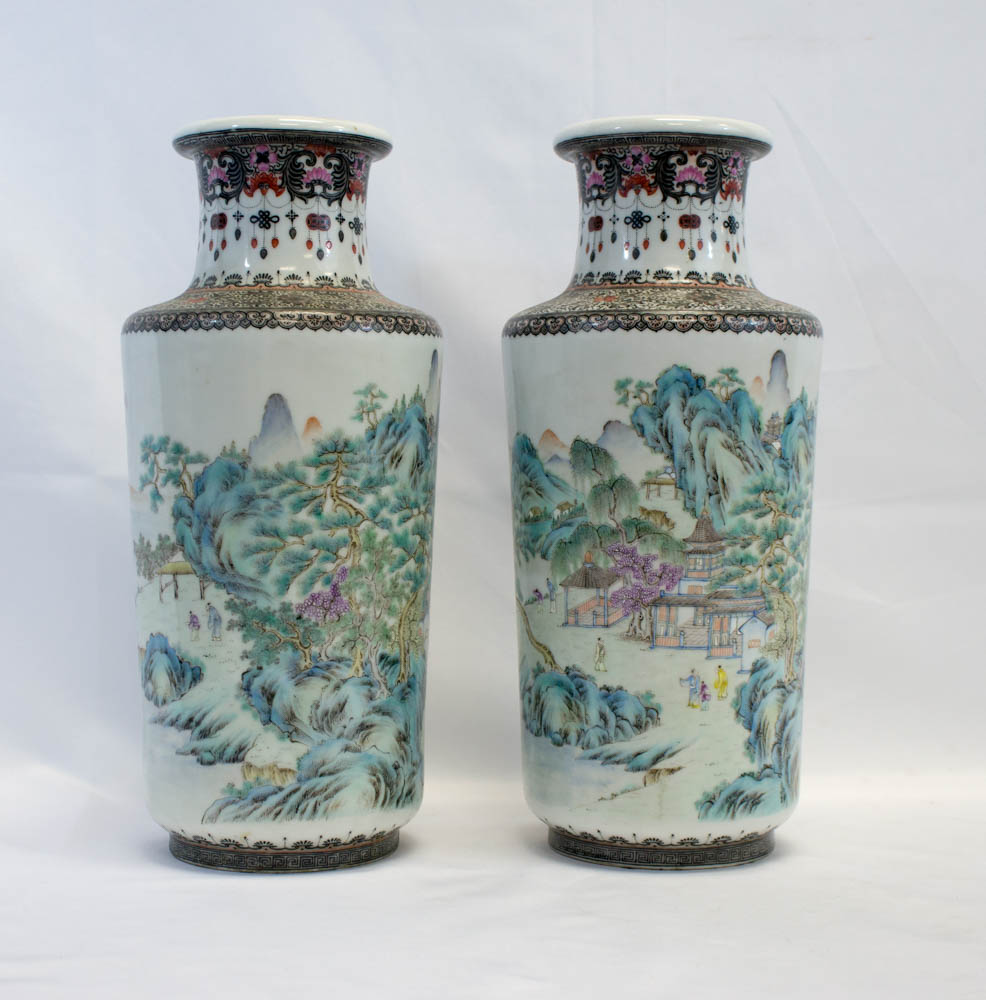 Exceptional Pair Chinese Republic Vases