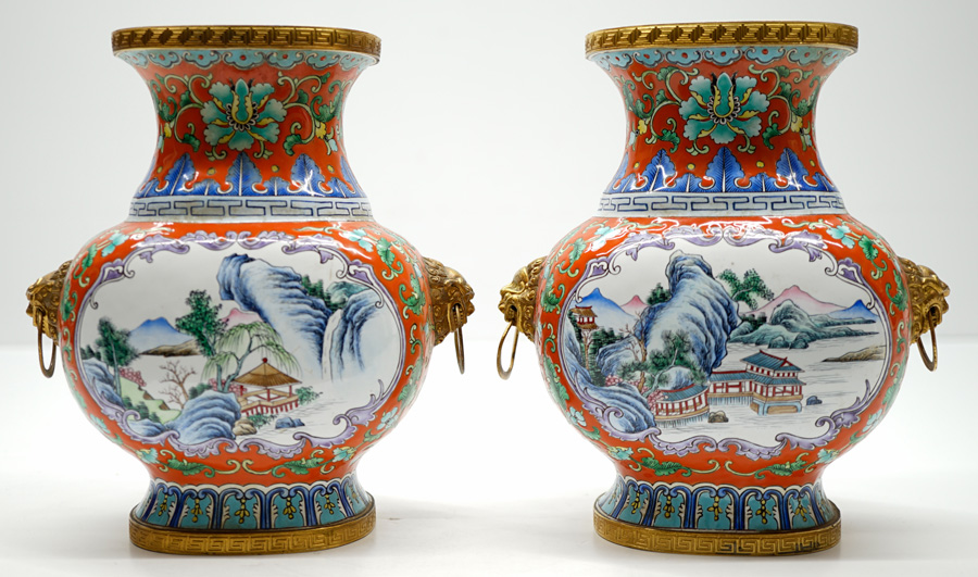 Pair Chinese Peking Qing Dynasty Vases