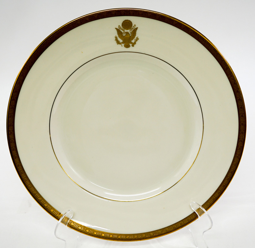 Presidential Seal Castleton China Dinner Plate