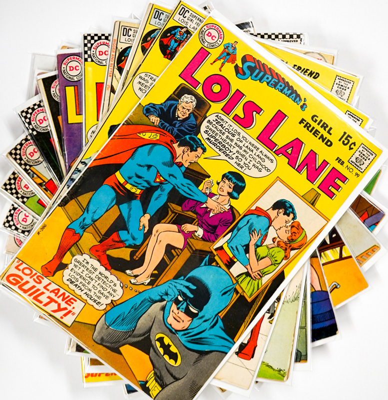 (14) Superman's Girlfriend Lois Lane Comic Books