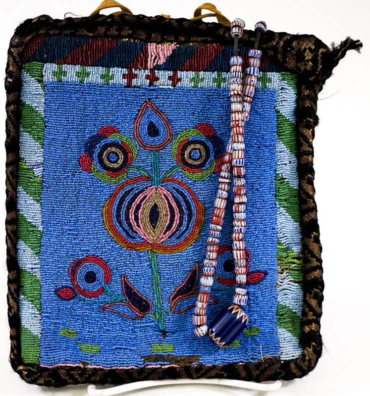 Native American Beaded Bag & Necklace
